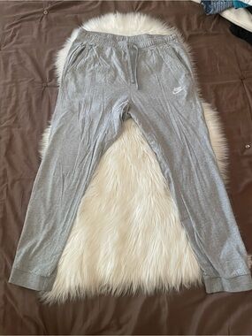 Nike Kids Light Gray Athletic Joggers with Drawstring